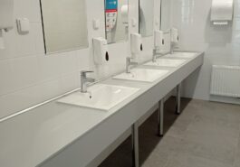 Blaty sanitarne pod umywalki Instytut Stomatologii w Lublinie (13)